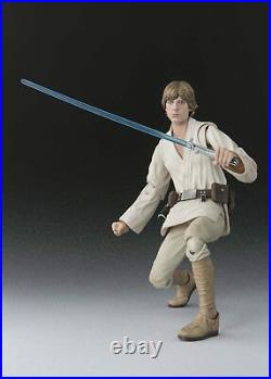Bandai S. H. Figuarts Star Wars A New Hope Luke Skywalker from Japan