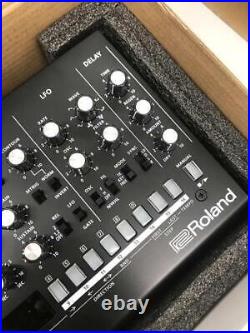 Roland SE-02 Boutique Analog Synthesizer Module from JAPAN Complete Set with box